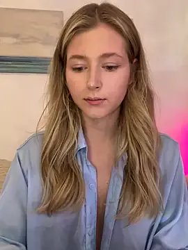 Freechat LunaRase on StripChat