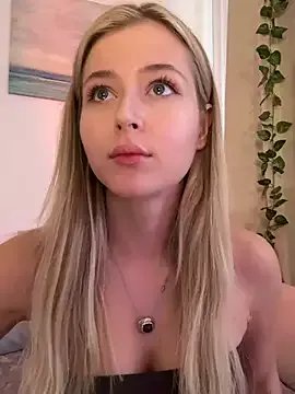 Freechat LunaRase on StripChat