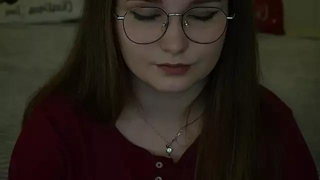 MagicPeachh_ on StripChat 