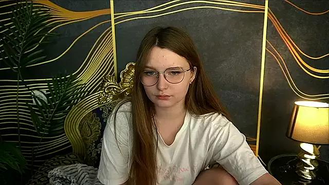 MagicPeachh_ on StripChat 