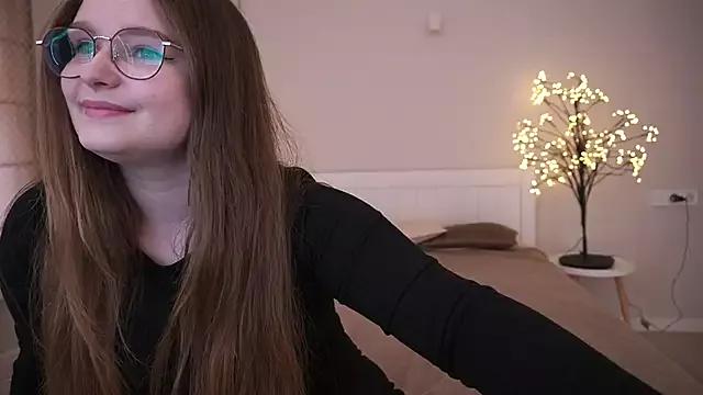 MagicPeachh_ on StripChat 