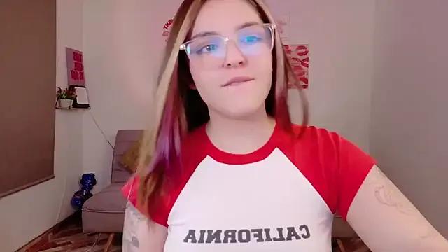 Freechat Mariangeel on StripChat