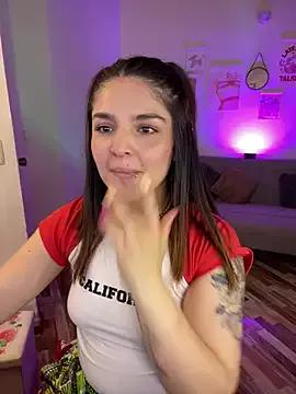 Freechat Mariangeel on StripChat
