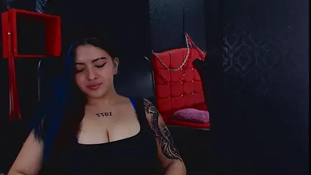 Explore MaviceMur, she wants to masturbate for you MaviceMur from StripChat