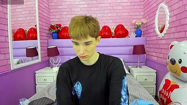 MaxCoper on StripChat 