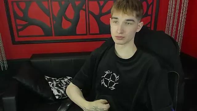 MaxCoper on StripChat 