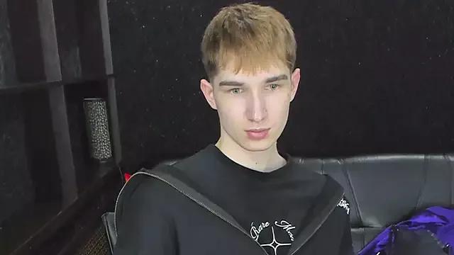 MaxCoper on StripChat 