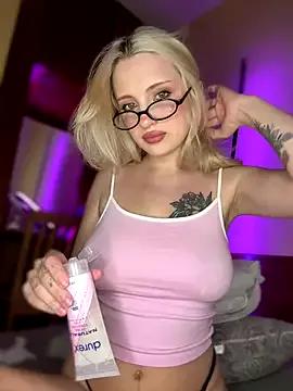 Naked Melissa_cum from StripChat Melissa_cum from StripChat
