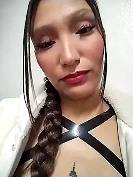 Freechat mia_collens on StripChat