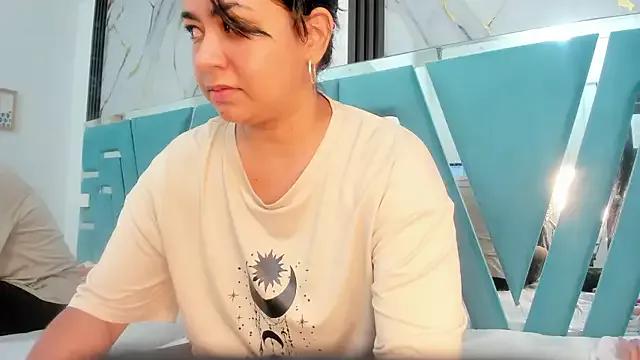 miilaklum on StripChat 