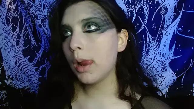 mikaskullcs on StripChat 