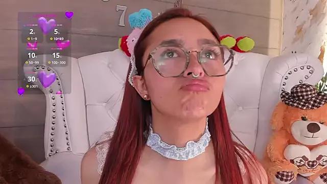 MilleyJones on StripChat 