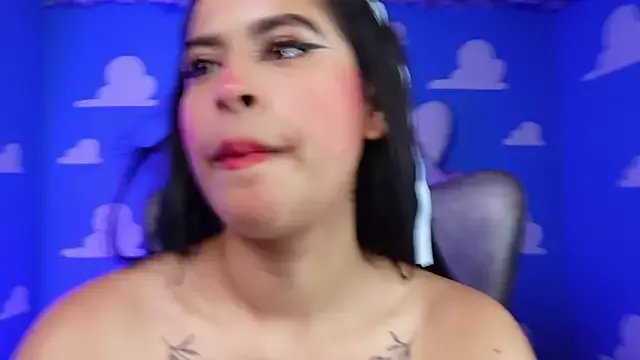 Freechat miss___anya on StripChat