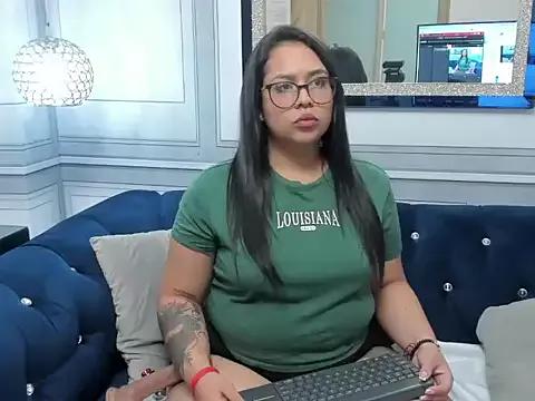 Mollycandy4u_ on StripChat 