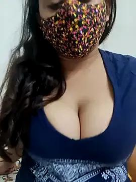 Natasha-143 on StripChat 