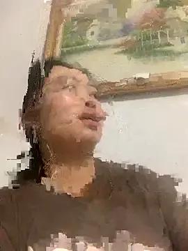 Nhung584 on StripChat 