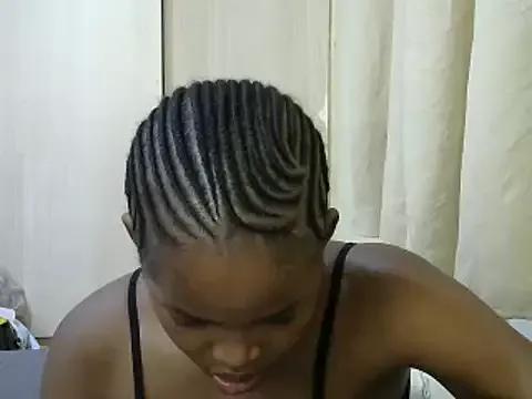 queen-sasha on StripChat 