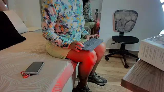 raquell_moore on StripChat 