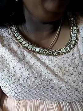 rasiya1431 on StripChat 