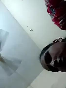 reemacouple007 on StripChat 