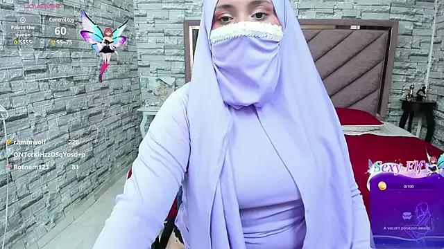 Sadira_Sultan on StripChat 