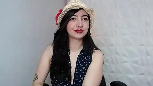 Saya_Amaretto1 on StripChat 