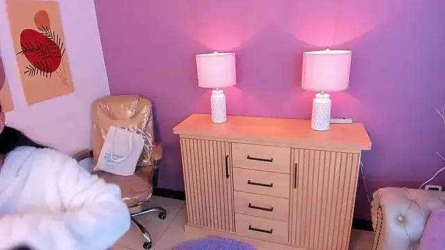 scarlet_edwars on StripChat 
