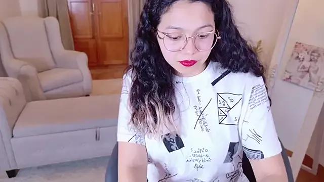 SelenaBlumX on StripChat 
