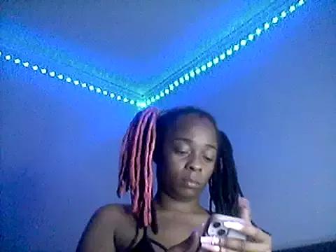 Sunflower_Synns on StripChat 
