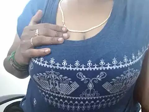 tamil-noorbegum on StripChat 