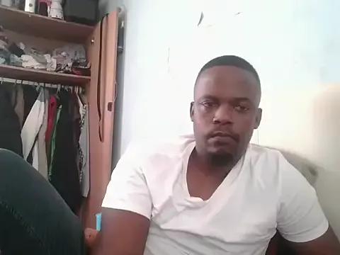 ThamiXX on StripChat 