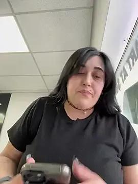 ThicBunz on StripChat 