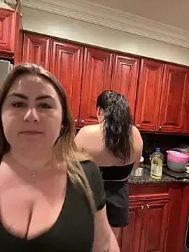 ThicBunz on StripChat 