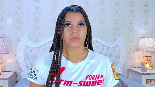 Freechat TiaraRosse on StripChat