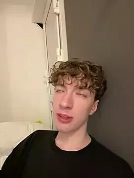 Freechat TrevorBenson on StripChat
