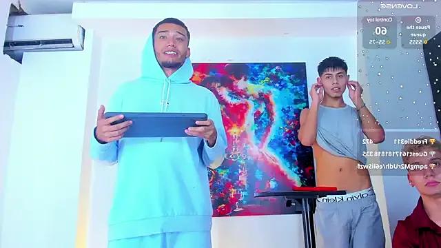 Twinks_Bigcock_ on StripChat 