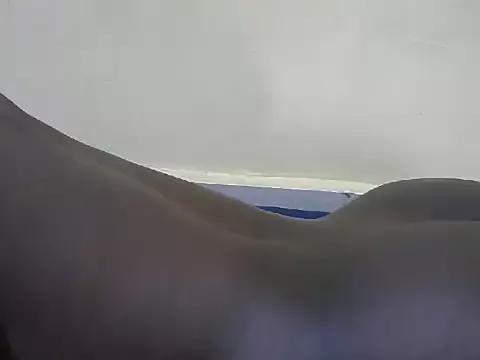 Tyra-queen on StripChat 