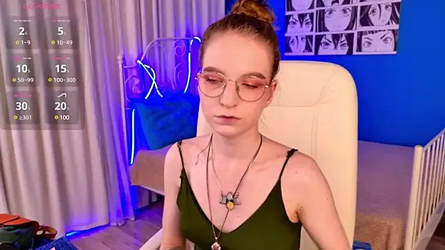 Freechat VioletShine on StripChat