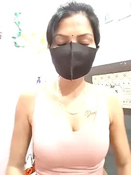Yourhotsweetgirl on StripChat 