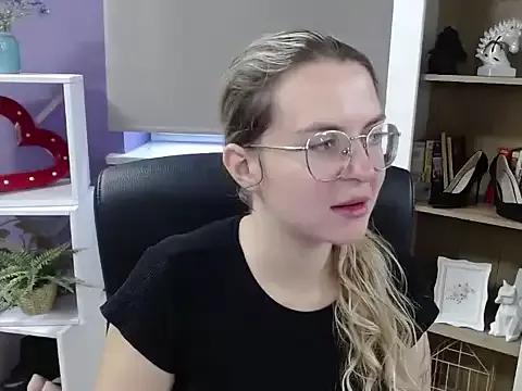 Freechat Zoey_Erotic on StripChat
