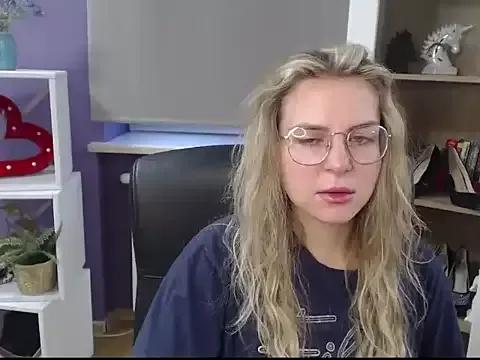 Freechat Zoey_Erotic on StripChat