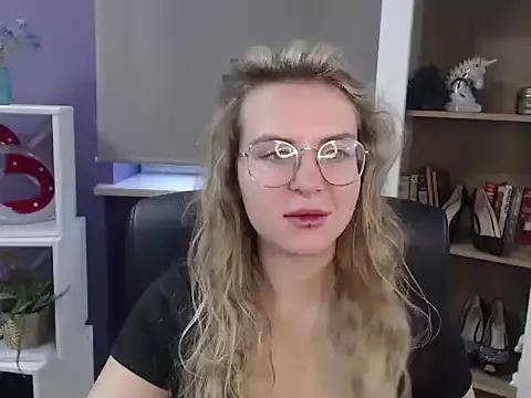 Freechat Zoey_Erotic on StripChat